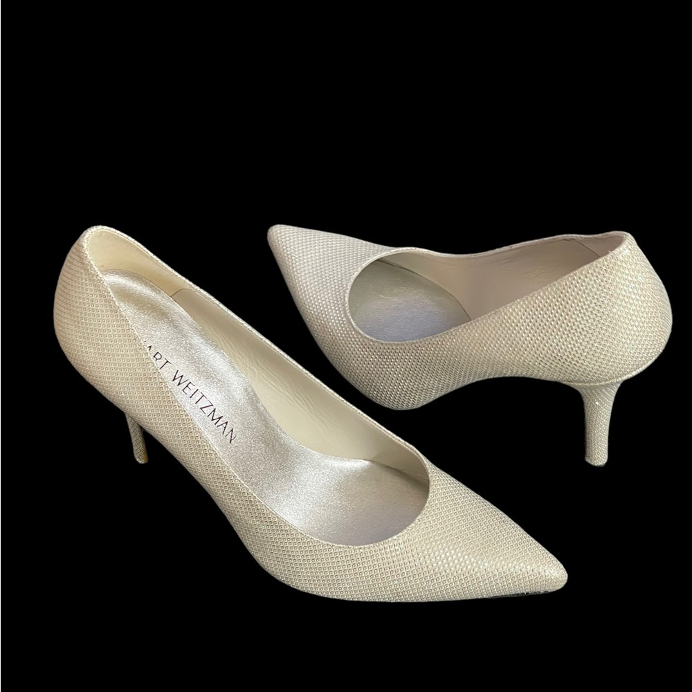 Stuart Weitzman Cream Pointed Toe Heels